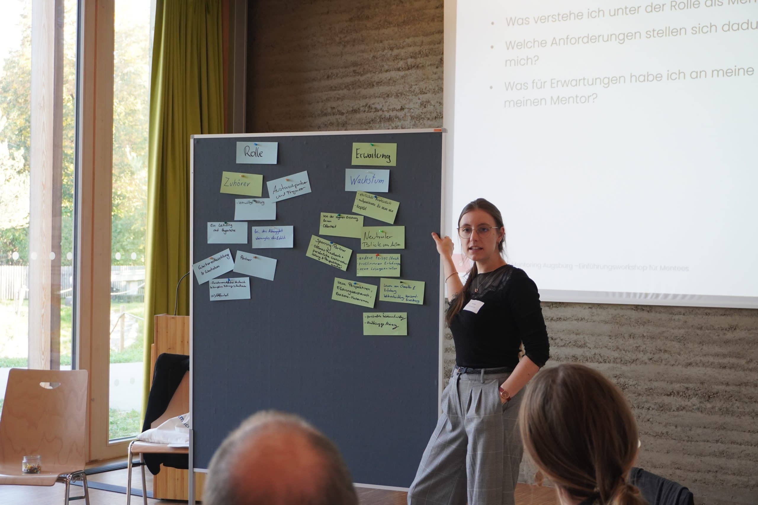 Alina Prem moderiert den Kick-off des MCA16